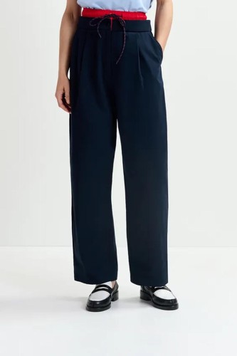 Pantalon à double taille bleu marine et rouge