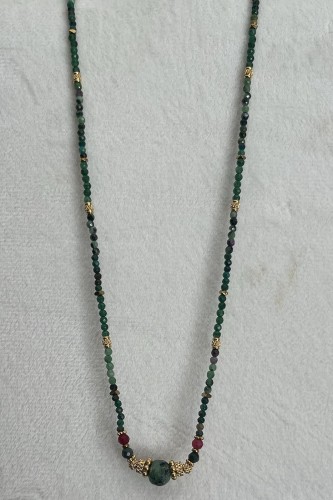 Collier de perles verte