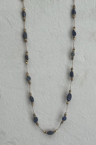 Collier de pierre bleue