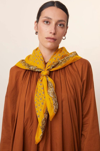 FOULARD N°767 HOLI YELLOW